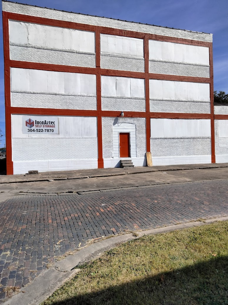 Exterior of IncaAztec Self Storage-15th St.